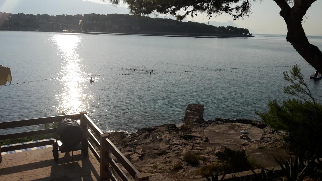 Beachfront House Pope B&B Selca (Brac) Exterior foto