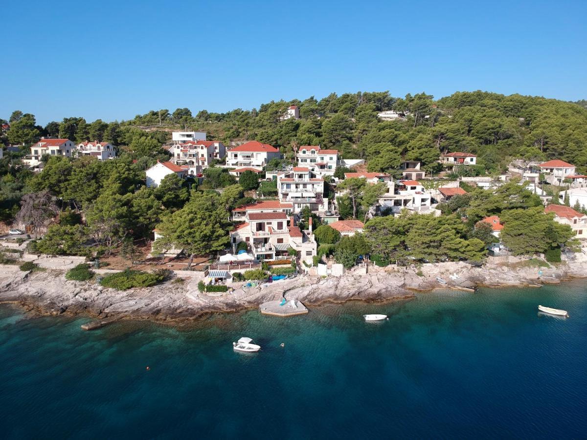 Beachfront House Pope B&B Selca (Brac) Exterior foto